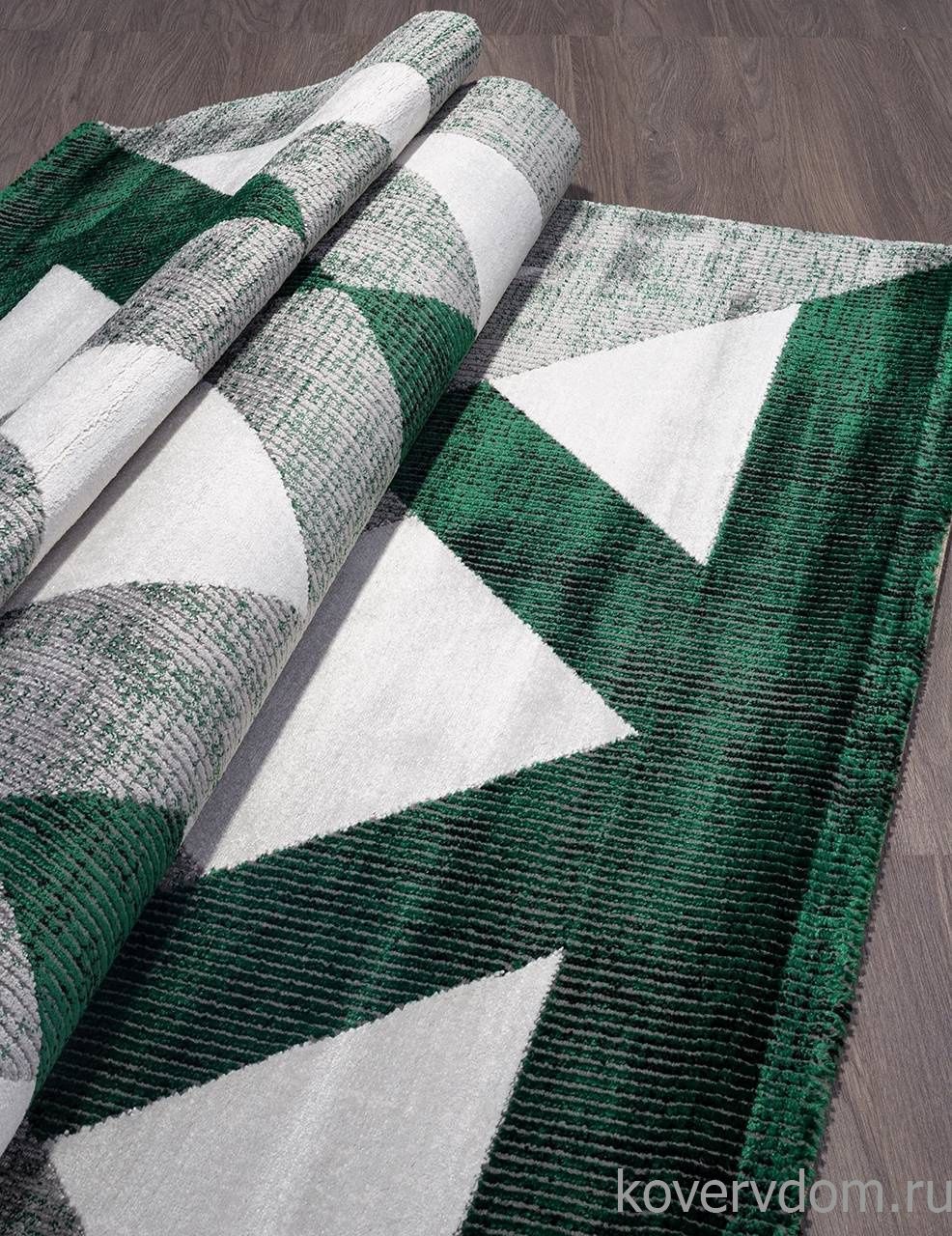 Ковер OMEGA-A 04494Y GREEN / GREEN