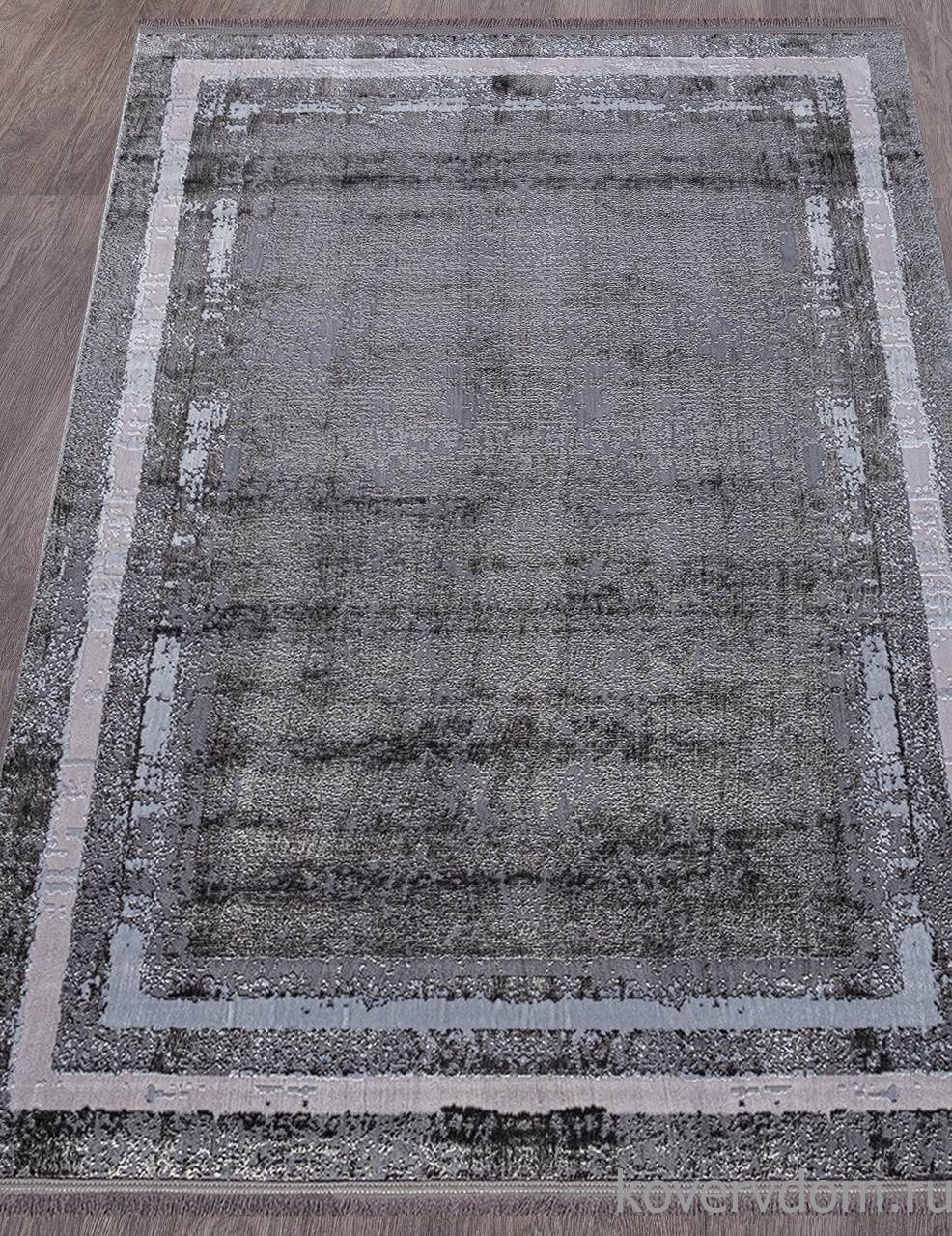 Ковер CAPRICE 8535 в дизайне